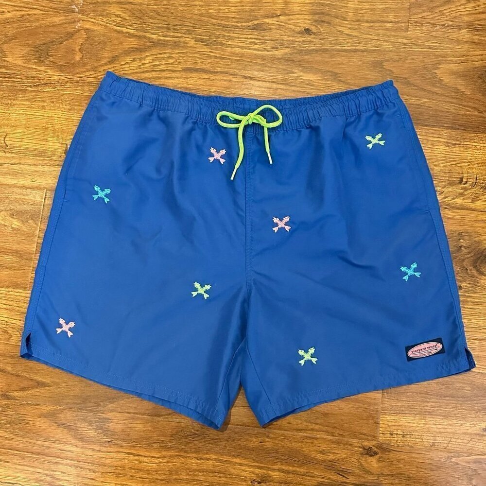 Vineyard Vines embroidered fish skeleton swim trunks XL
